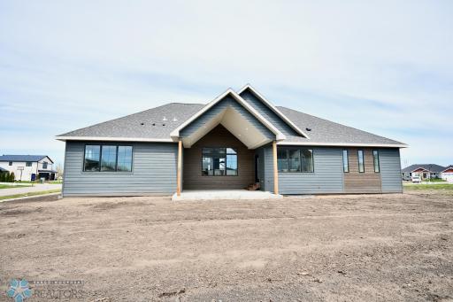 6288 Cattail Cove S, Fargo, ND 58104
