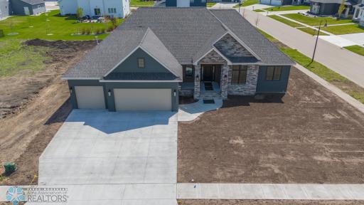 6288 Cattail Cove S, Fargo, ND 58104