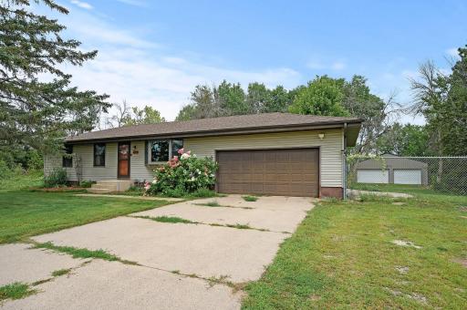 607 Viking Boulevard NE, East Bethel, MN 55011