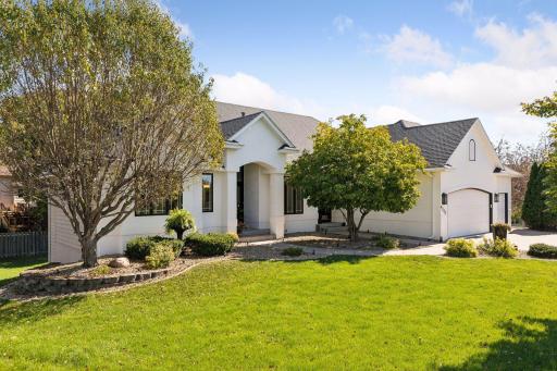 4240 Pineview Lane N, Minneapolis, MN 55442