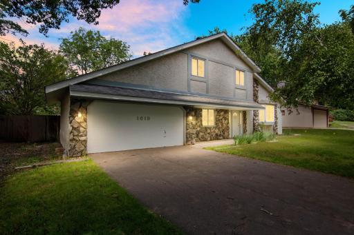 Photo for 1619 Woodside Court NE, Fridley, MN 55432 - listing #6593306 1619 Woodside Court NE, Fridley, MN 55432
