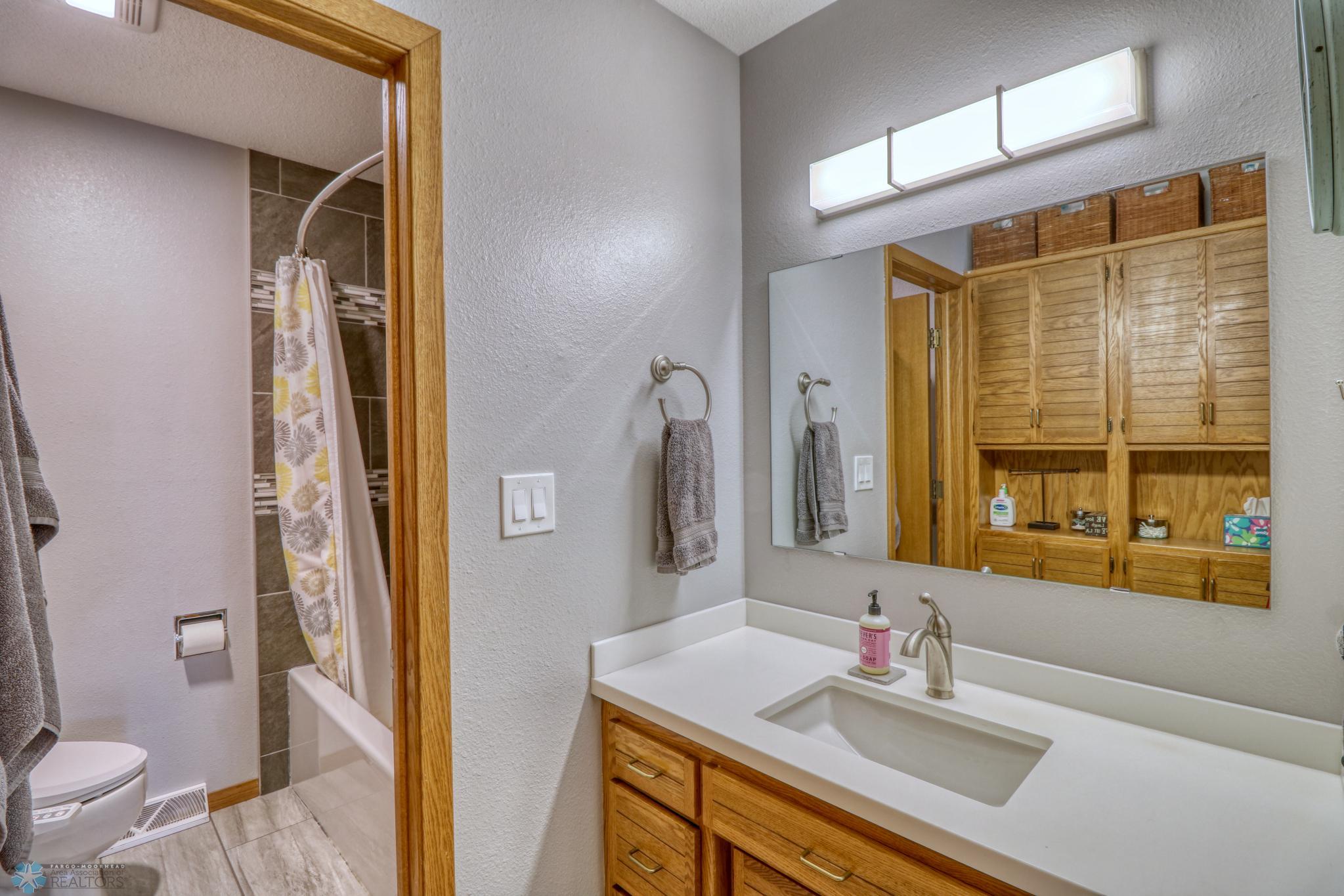 Primary Bathroom1_0.jpg