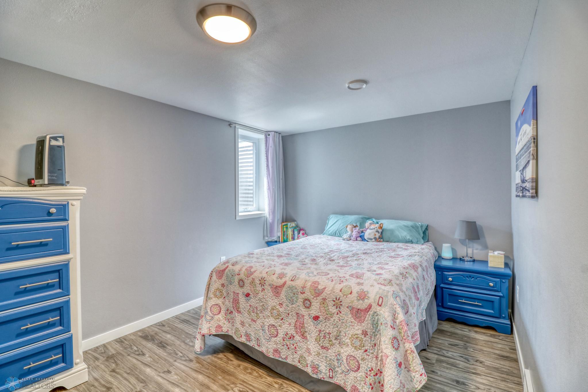 Basement Bedroom1_1.jpg