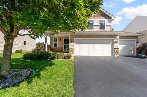 201 Pottok Lane, Shakopee, MN 55379