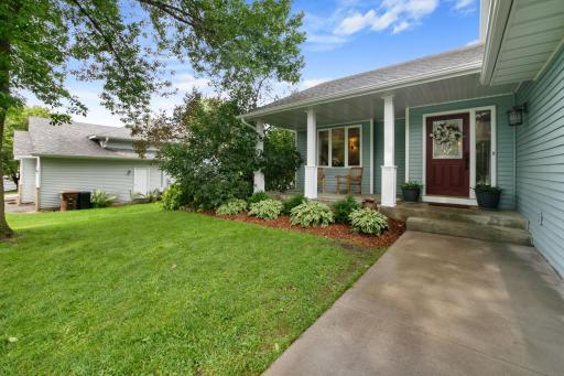 1707 Golf View Drive, Buffalo, MN 55313
