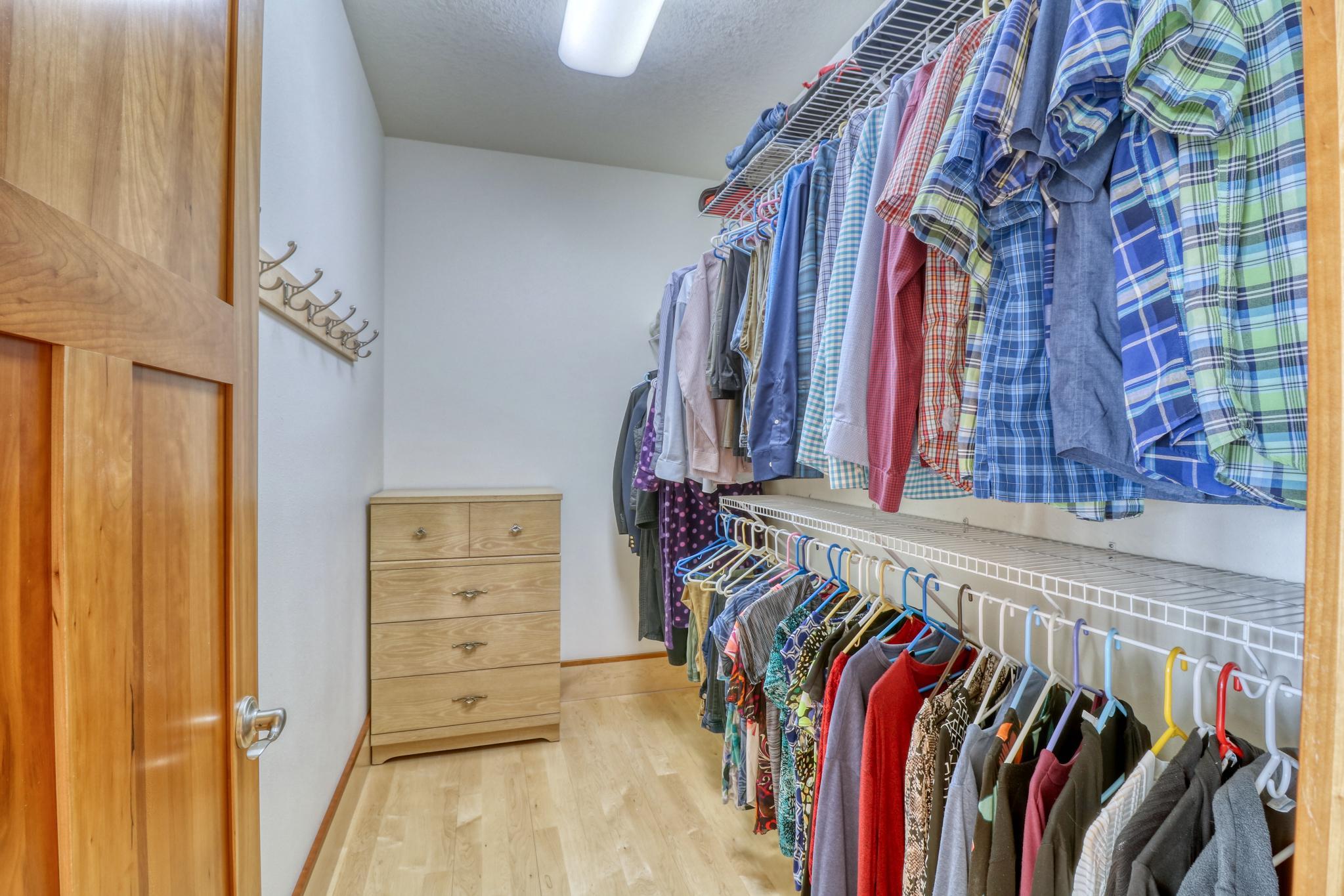 Primary Closet.jpg