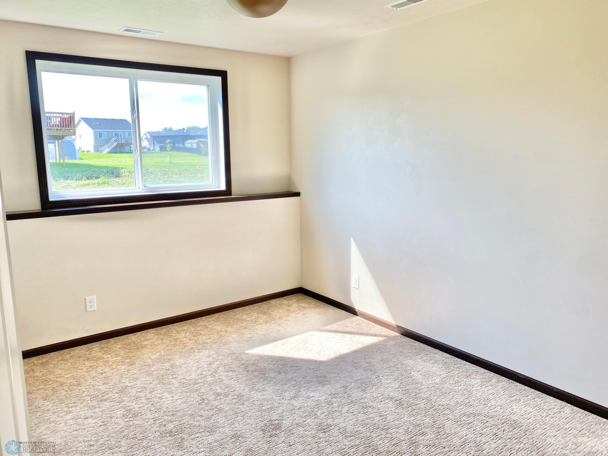 LL west bedroom.jpg