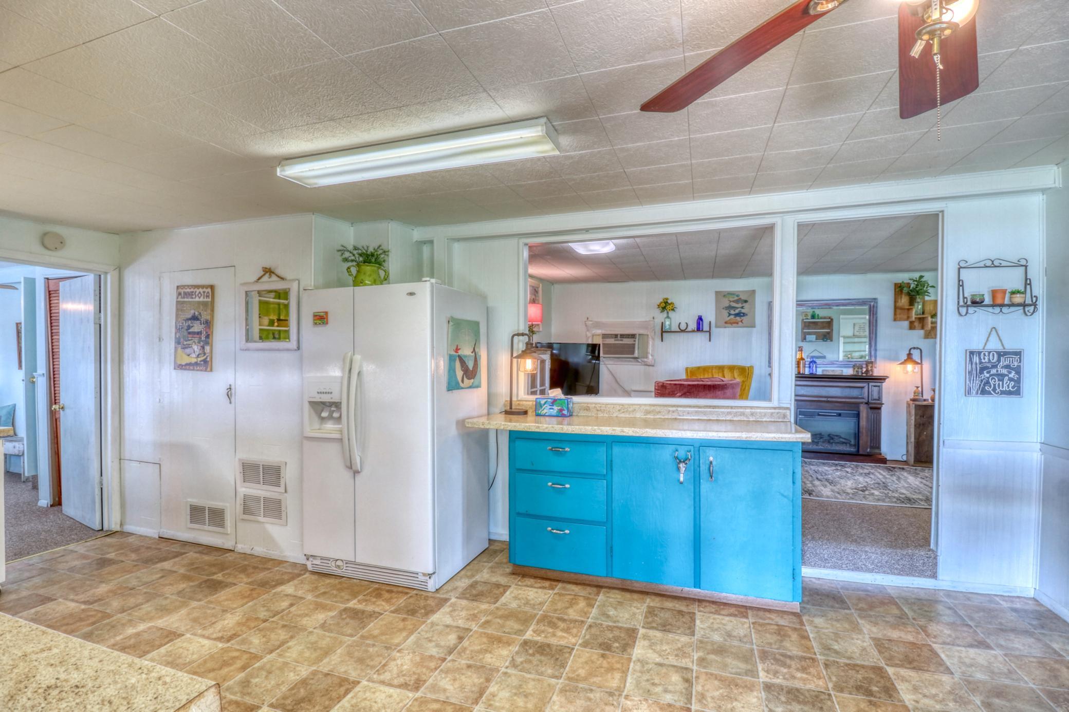 Kitchen1_5.jpg