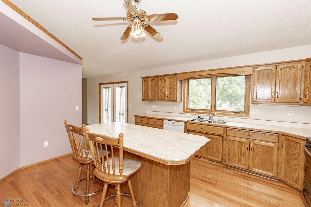 Kitchen-3.jpg