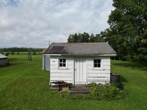 5279 State Highway 72 SE, Baudette, MN 56623