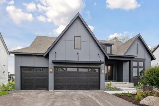 Welcome to Hanson Builders Redwood Model in Weston Woods!