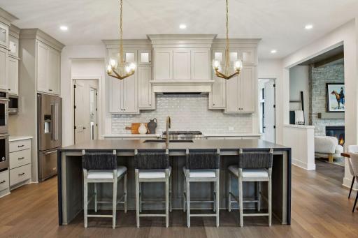 4326 Hillside Drive, Medina, MN 55340