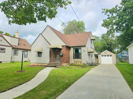Photo for 808 5th Avenue SE, Rochester, MN 55904 - listing #6594642 808 5th Avenue SE, Rochester, MN 55904