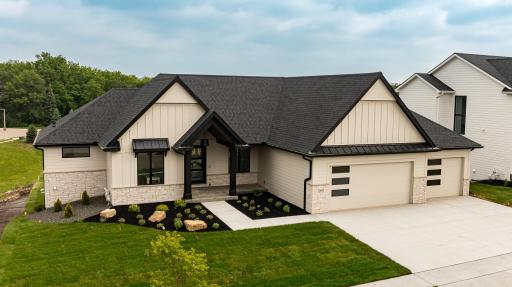 2665 Timber Oaks Road SW, Rochester, MN 55902