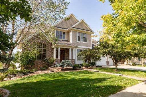 1293 Fox Grove Place SW, Rochester, MN 55902