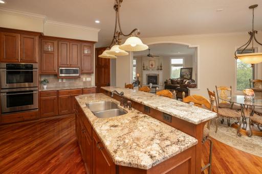 1293 Fox Grove Place SW, Rochester, MN 55902