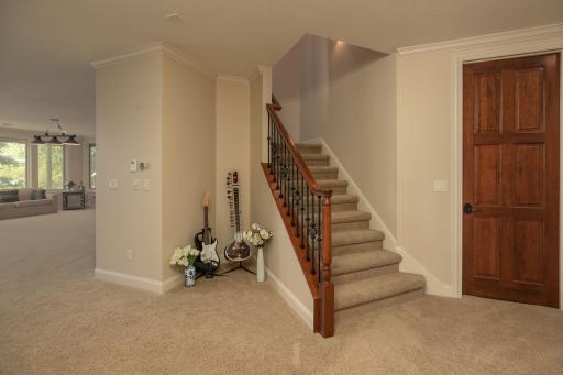 1293 Fox Grove Place SW, Rochester, MN 55902