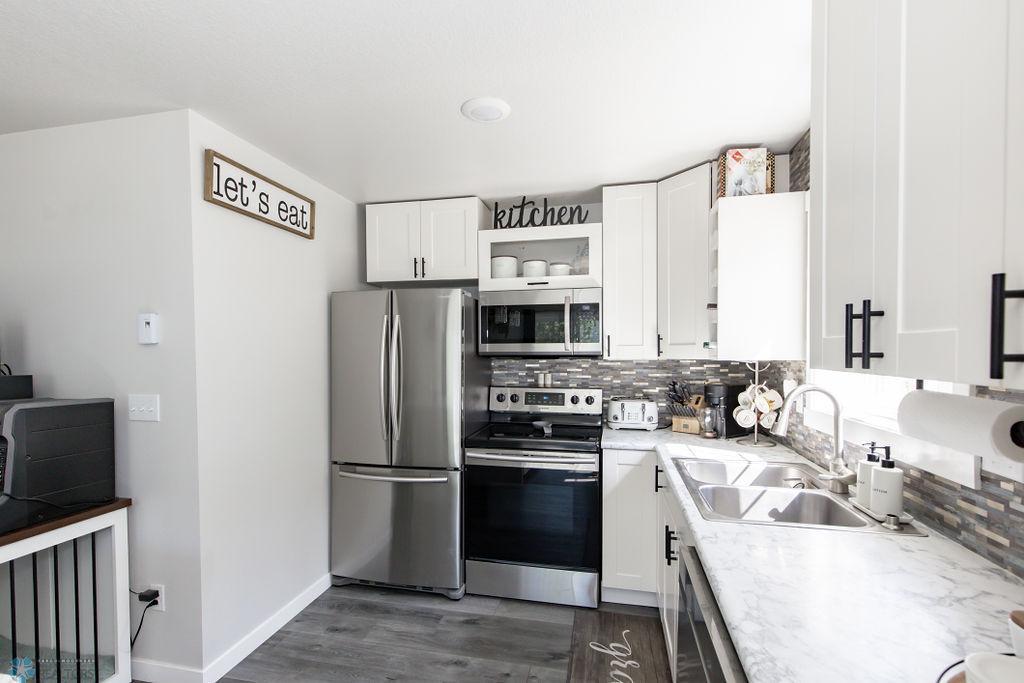 Kitchen-2.jpg