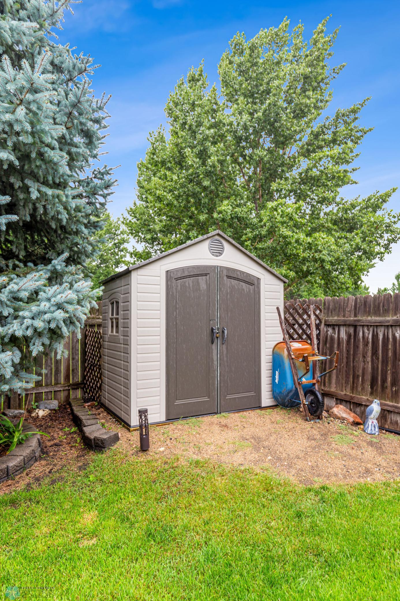 shed