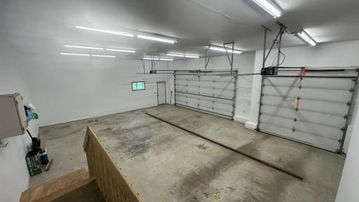 Garage 2.jpeg