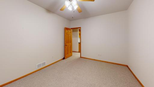 Bedroom 4a.jpg