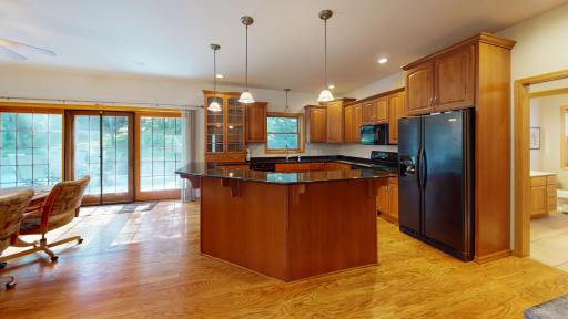 Kitchen 1a.jpg