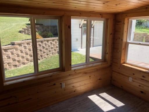 604 Auburn Avenue S, Lanesboro, MN 55949