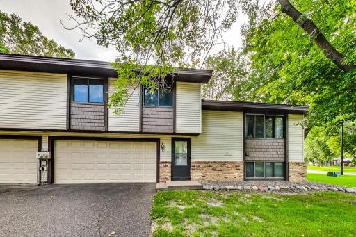 3743 Brookdale Circle N, Minneapolis, MN 55443
