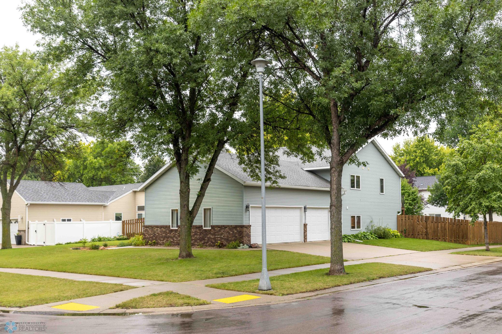 3501 20th St S-3.jpg