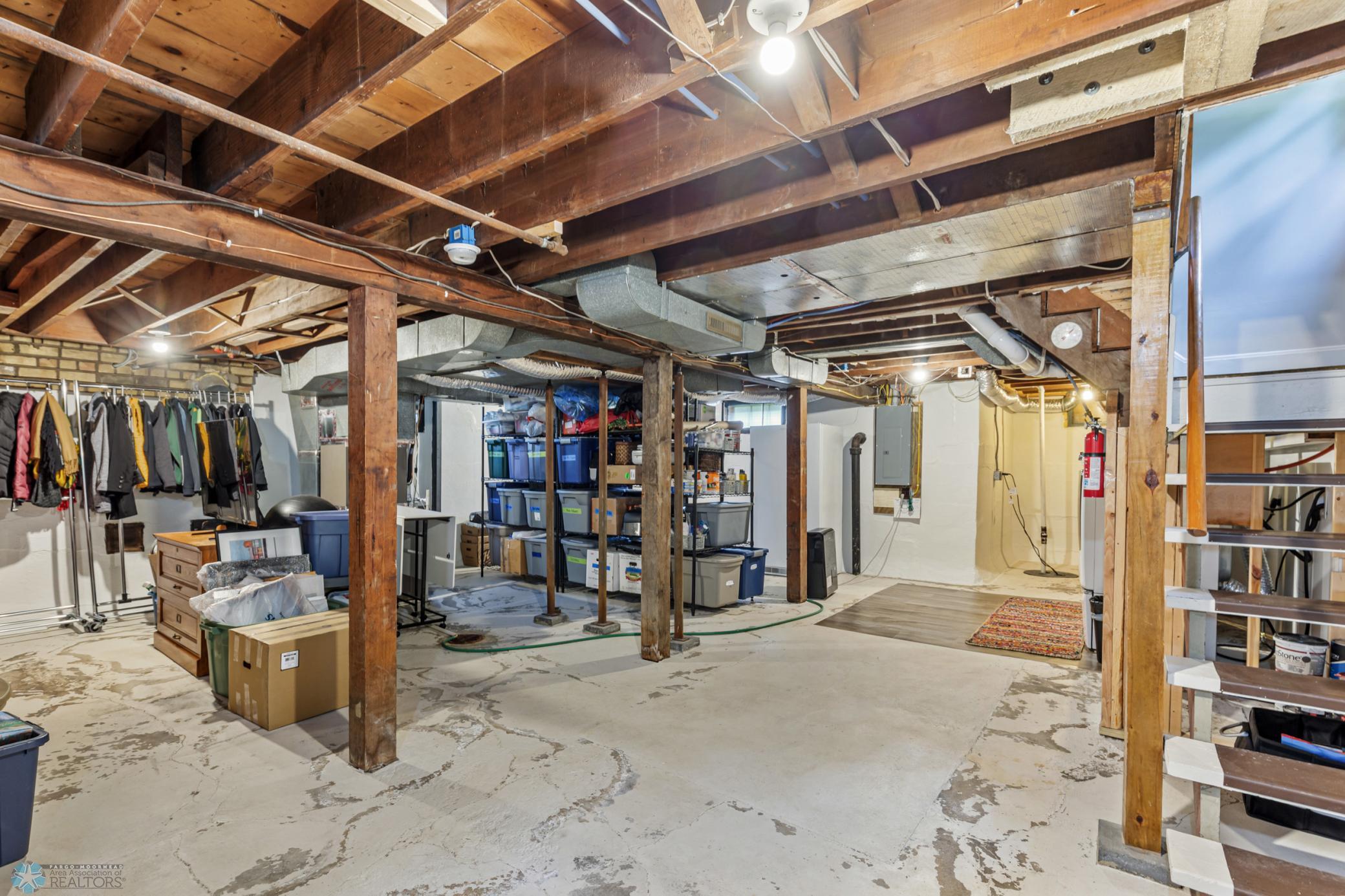 (20) Basement.jpg