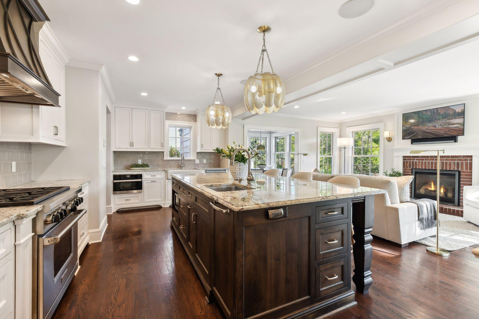 Kitchen- Family Room