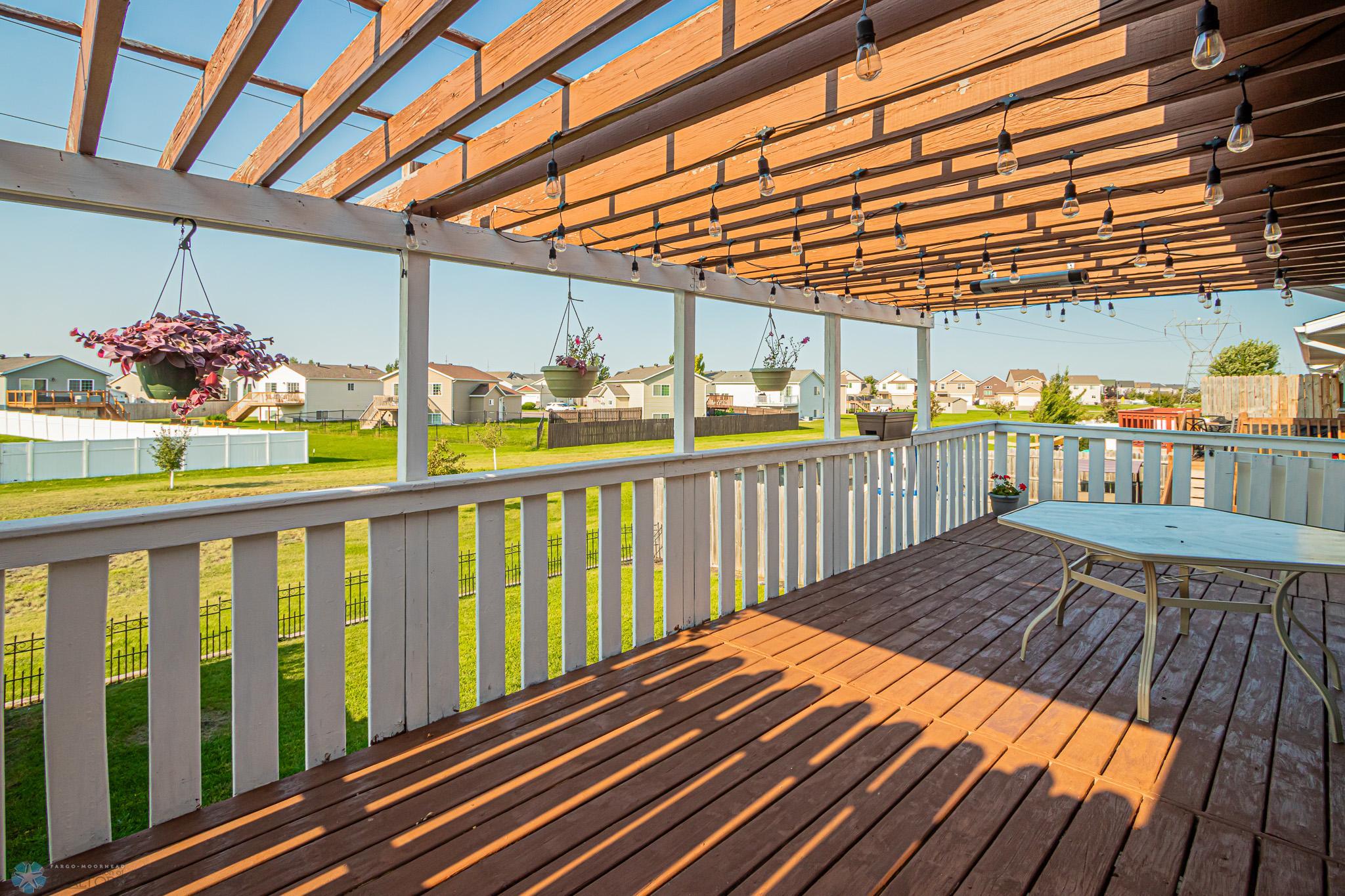 5204 48th Ave S, Fargo, ND 58104-04.jpg