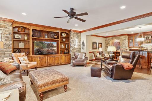 3374 Pete Miller Lane, Stillwater, MN 55082