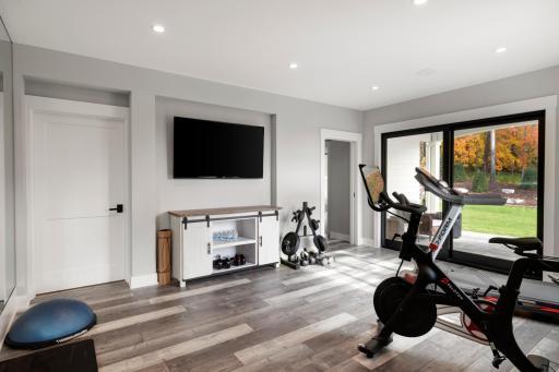 6525 Hawks Pointe Ln_031.jpg