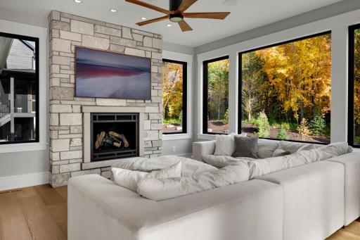 6525 Hawks Pointe Ln_016.jpg