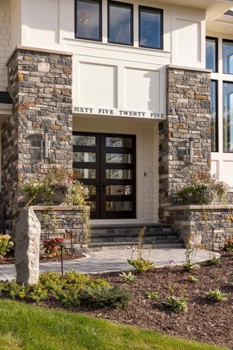 6525 Hawks Pointe Ln_004.jpg