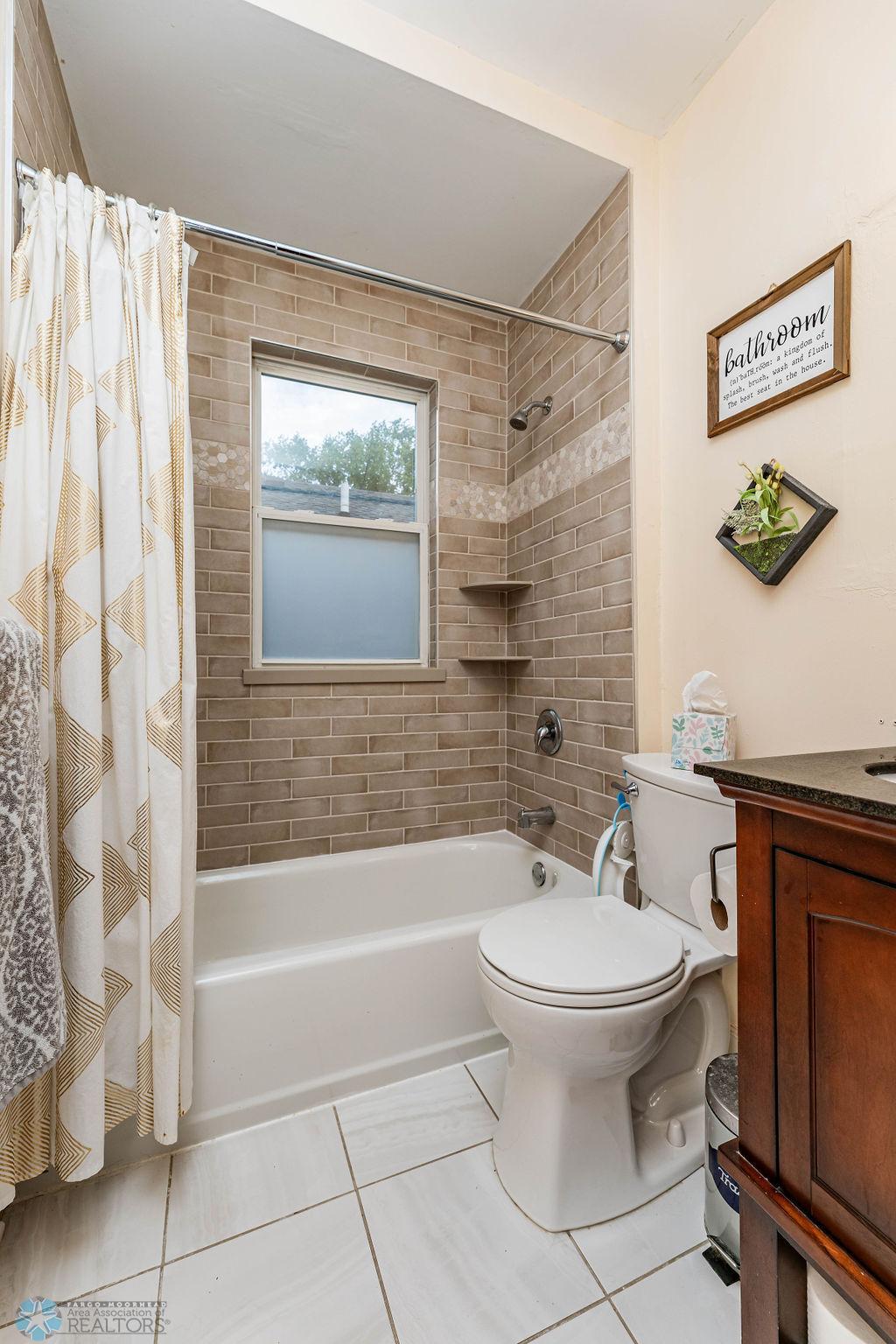 Main updated Full Bathroom
