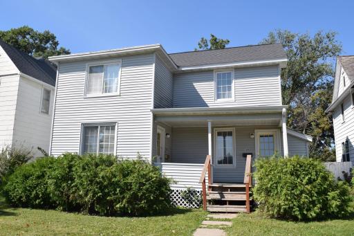 720 S Grove Avenue, Owatonna, MN 55060