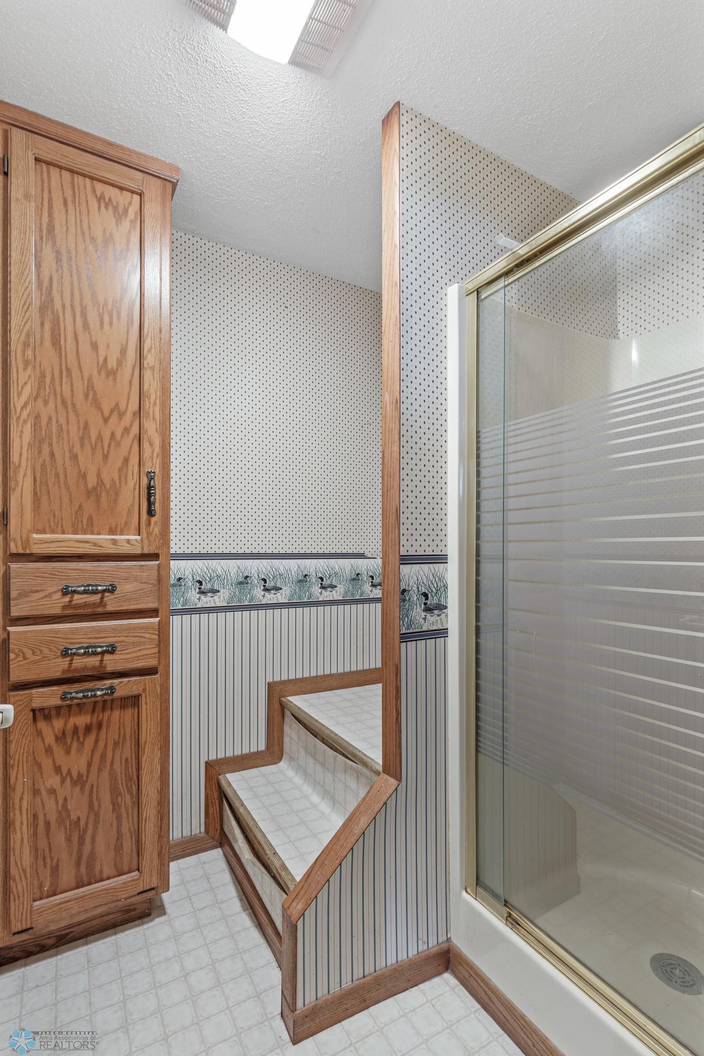 3/4 Bathroom