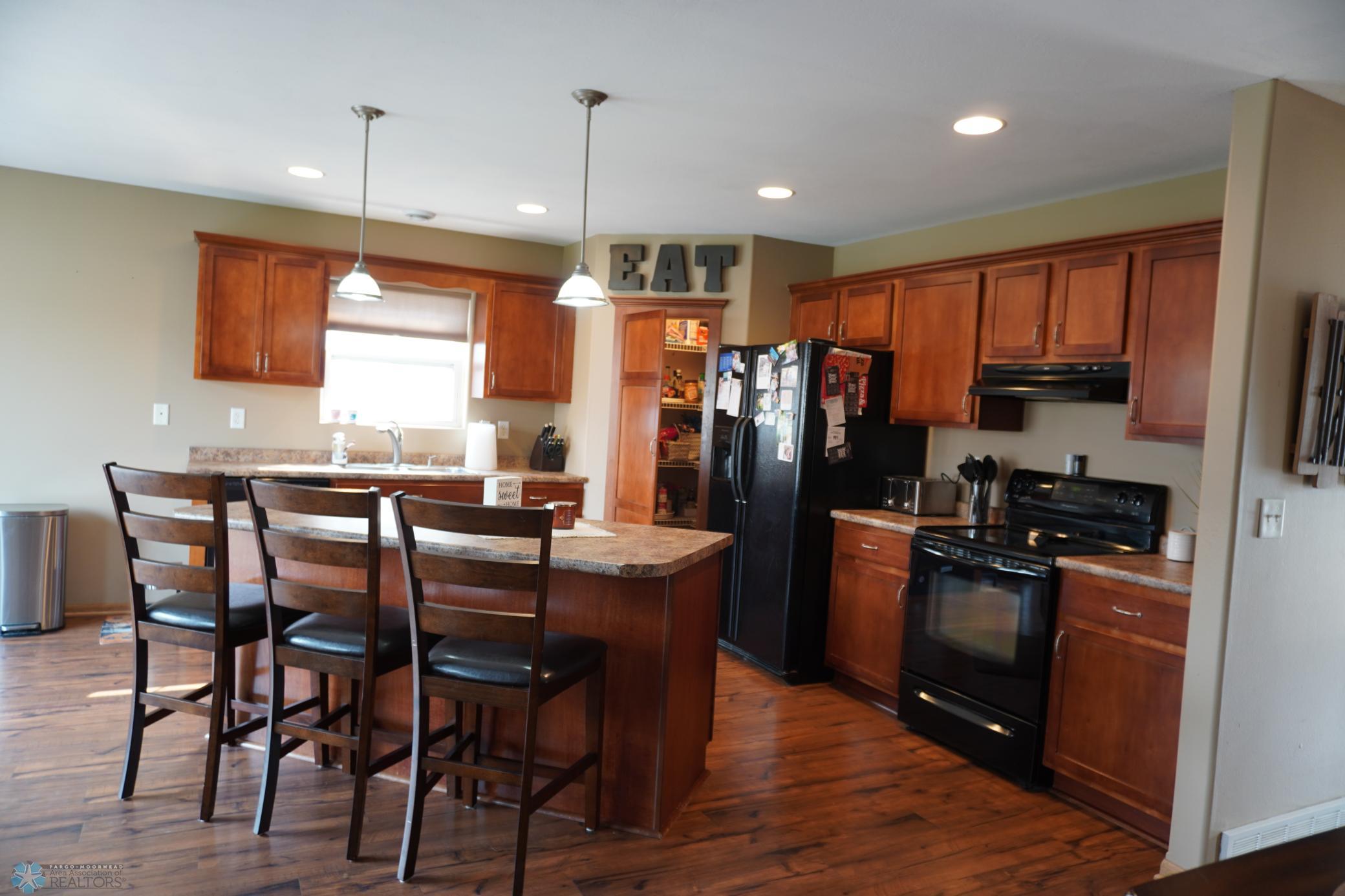 KITCHEN B.JPG