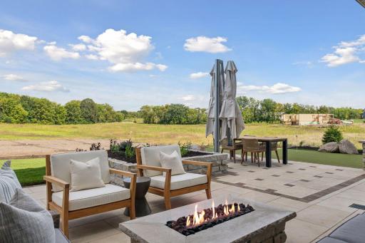 5902 Kochs Crossing, Independence, MN 55359