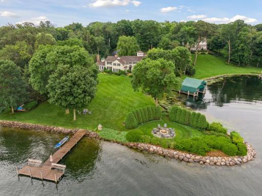 2670 Woolsey Lane, Wayzata, MN 55391