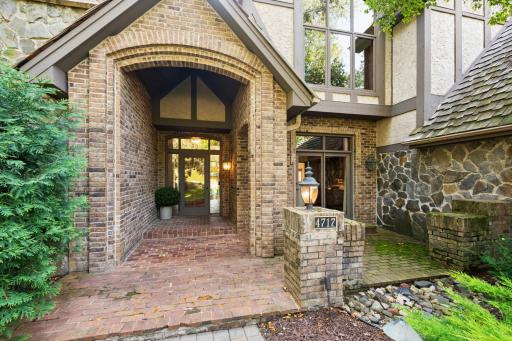 4717 Chantrey Place, Minnetonka, MN 55345