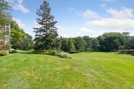 4717 Chantrey Place, Minnetonka, MN 55345