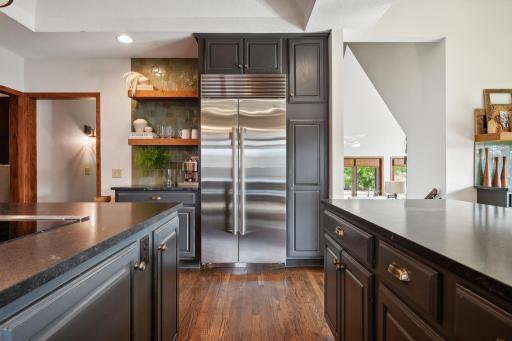 4717 Chantrey Place, Minnetonka, MN 55345