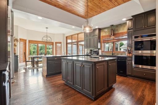 4717 Chantrey Place, Minnetonka, MN 55345