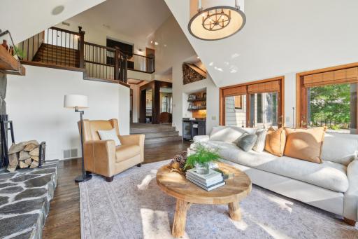 4717 Chantrey Place, Minnetonka, MN 55345