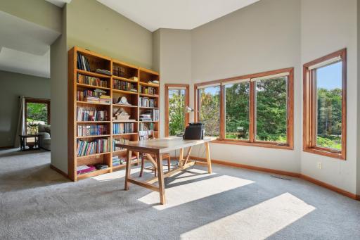 4717 Chantrey Place, Minnetonka, MN 55345