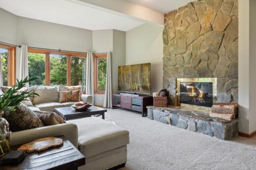4717 Chantrey Place, Minnetonka, MN 55345