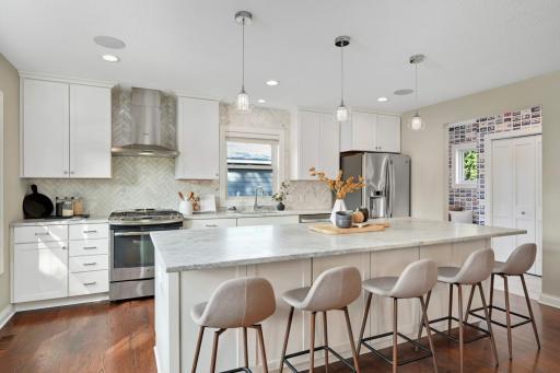 Photo for 1800 W 54th Street, Minneapolis, MN 55419 - listing #6596833 Welcome to SW Minneapolis' Lynnhurst neighborhood!